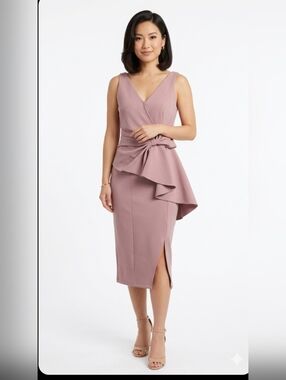 FEHAUTE Sleeveless V-Neck Peplum Midi Dress in Dusty Rose, Size L.